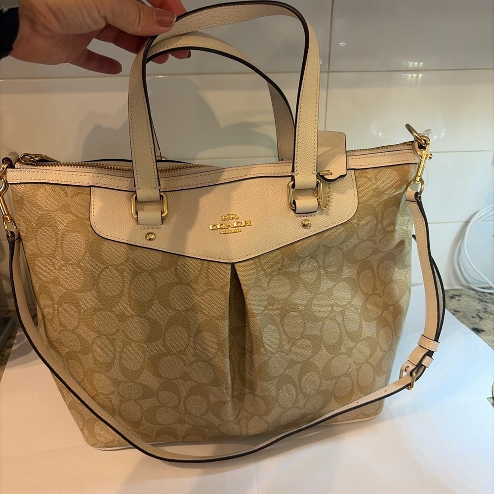 Coach F34614 Signature Canvas Tote Cream Leather Shoulder Bag - Picture 2 of 9